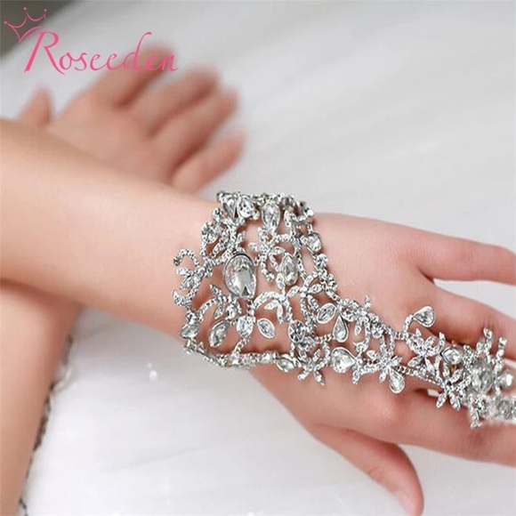 wedding Bracelets with finger  Luxury rhinestone - Picture 4 of 4
